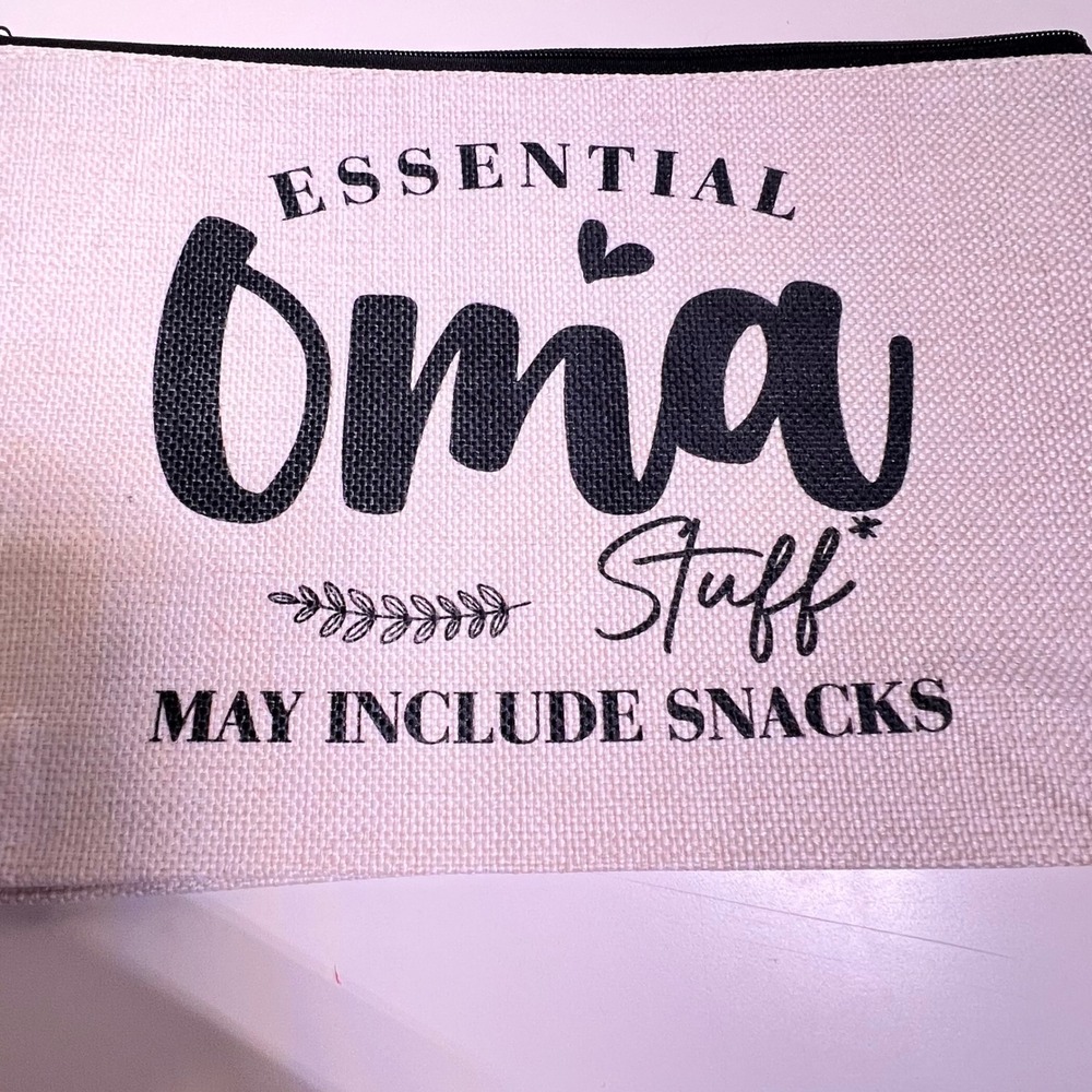 OS‎ Essential Oma Stuff Pouch Cream Canvas Snack Bag Graphic Zipper Grandmother